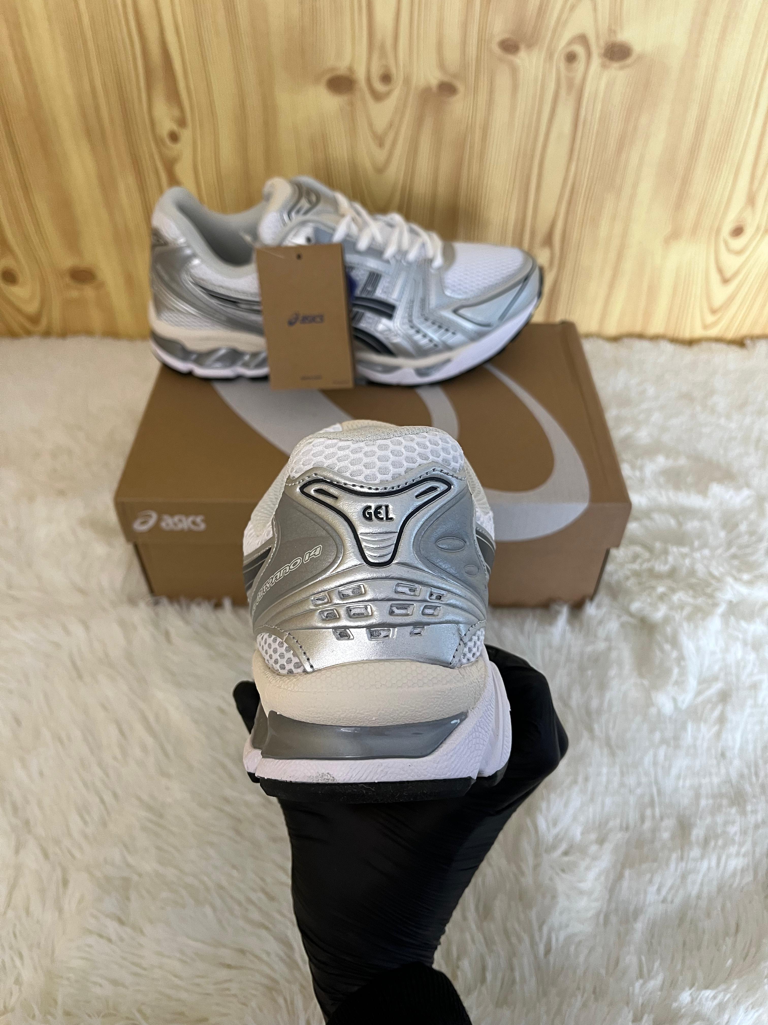 Asics Gel-Kayano 14