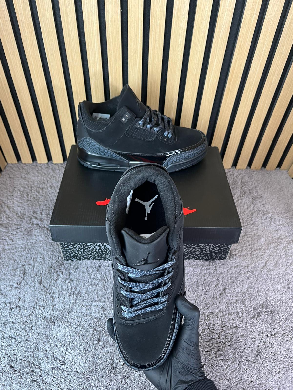 Nike Air Jordan 3 Retro "Black Cat"