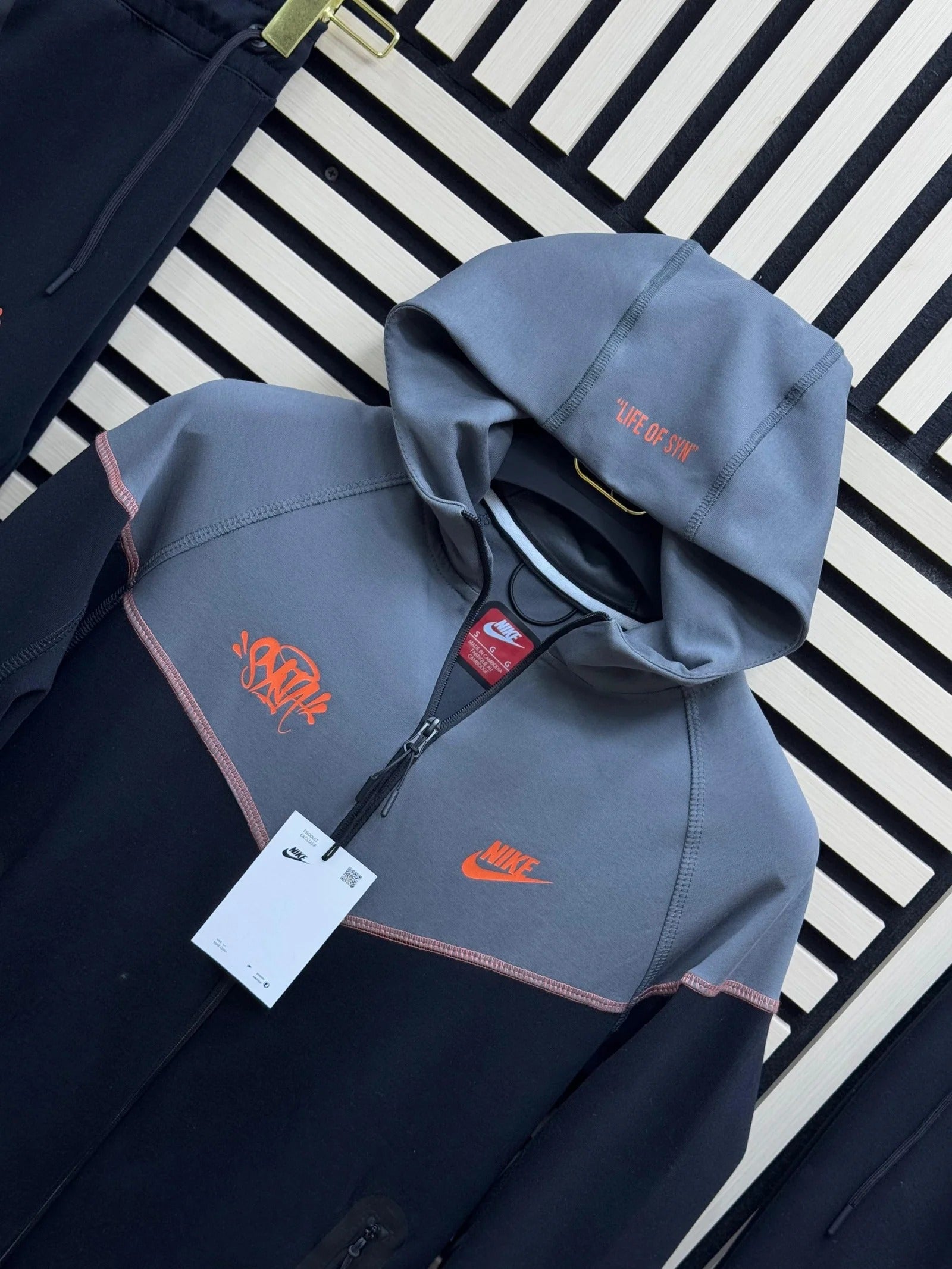 CHANDAL NIKE TECH