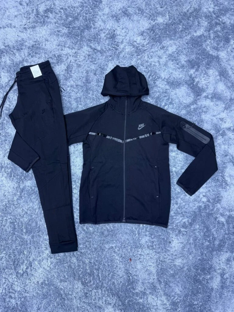 CHANDAL TECH FULL BLACK