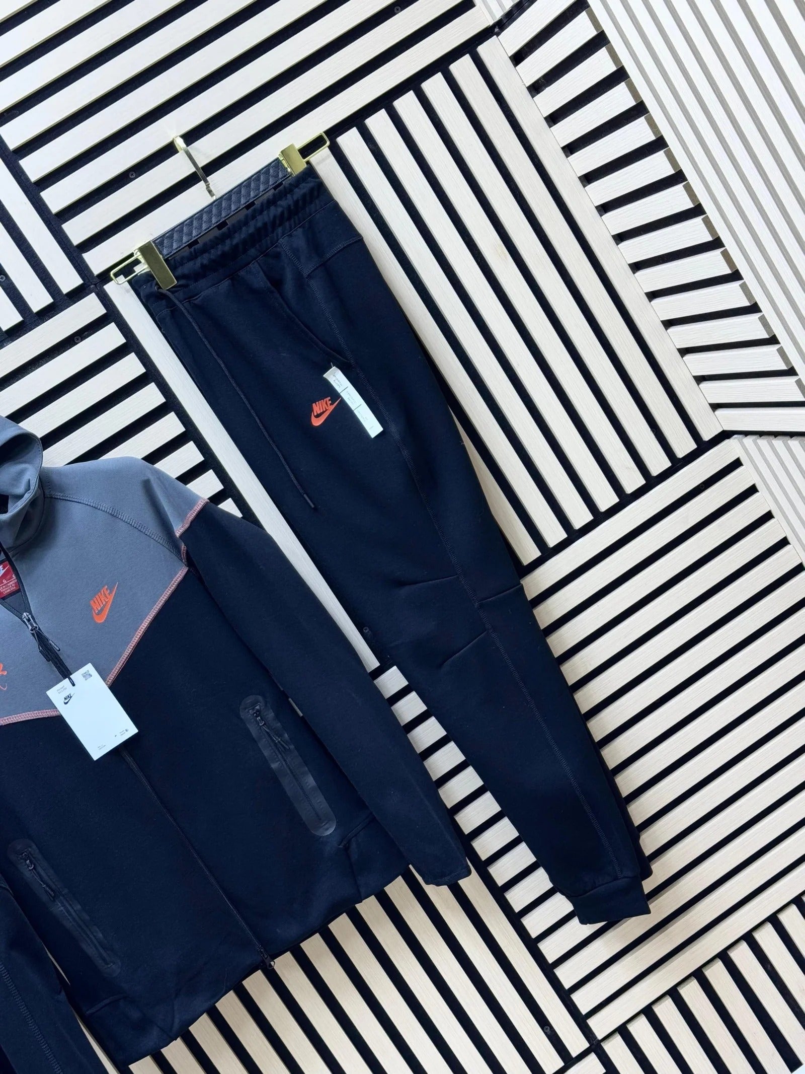 CHANDAL NIKE TECH