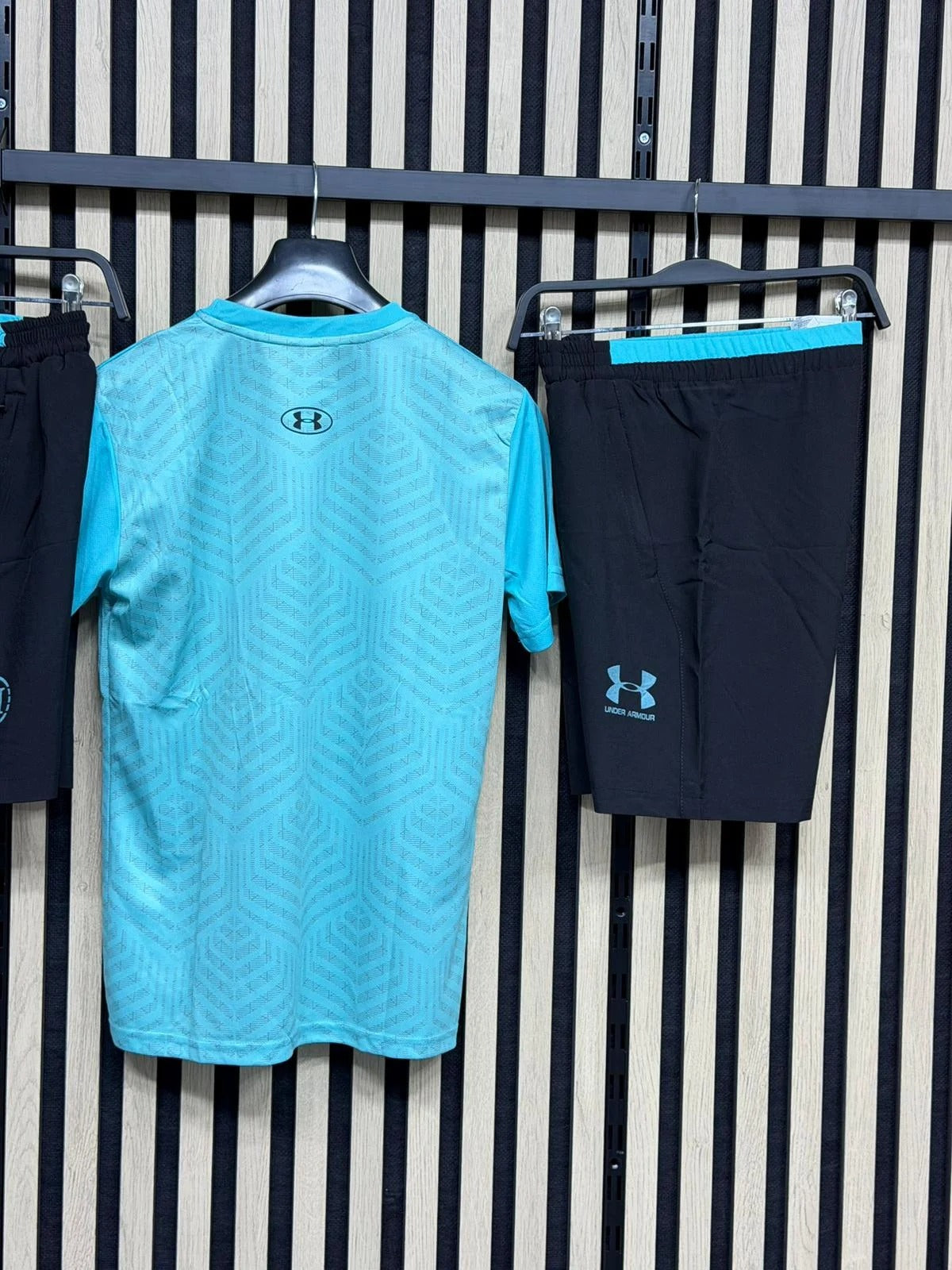 CONJUNTO MANSORY x UNDER ARMOUR
