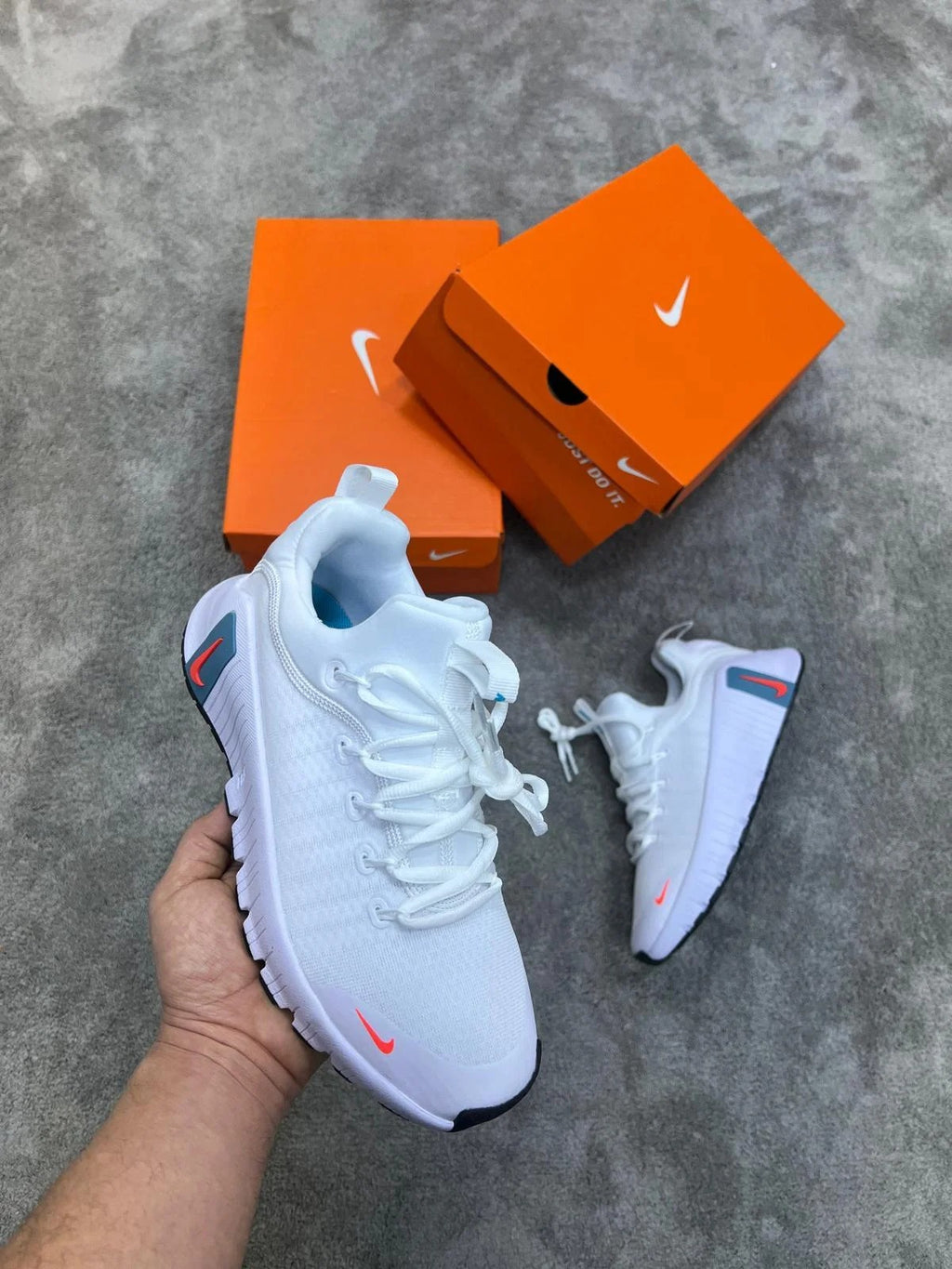 NIKE FREE METCON