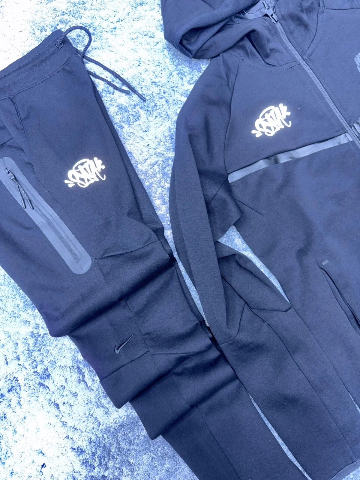 CHANDAL NIKE TECH SYNAWORLD