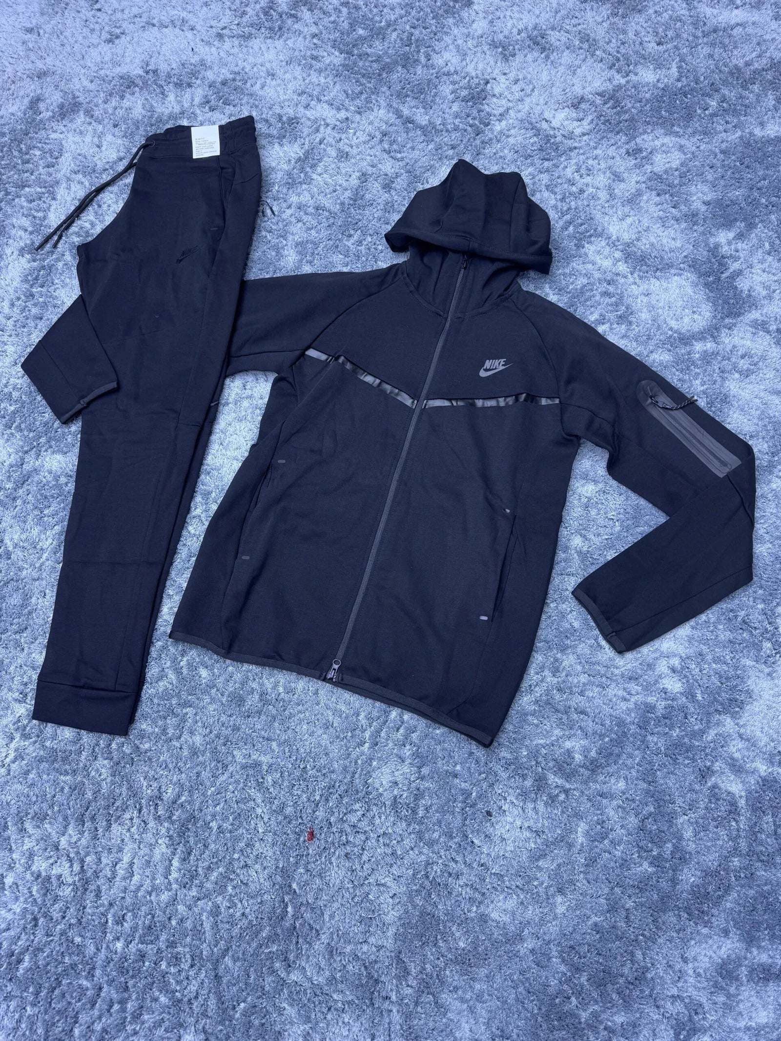 CHANDAL TECH FULL BLACK