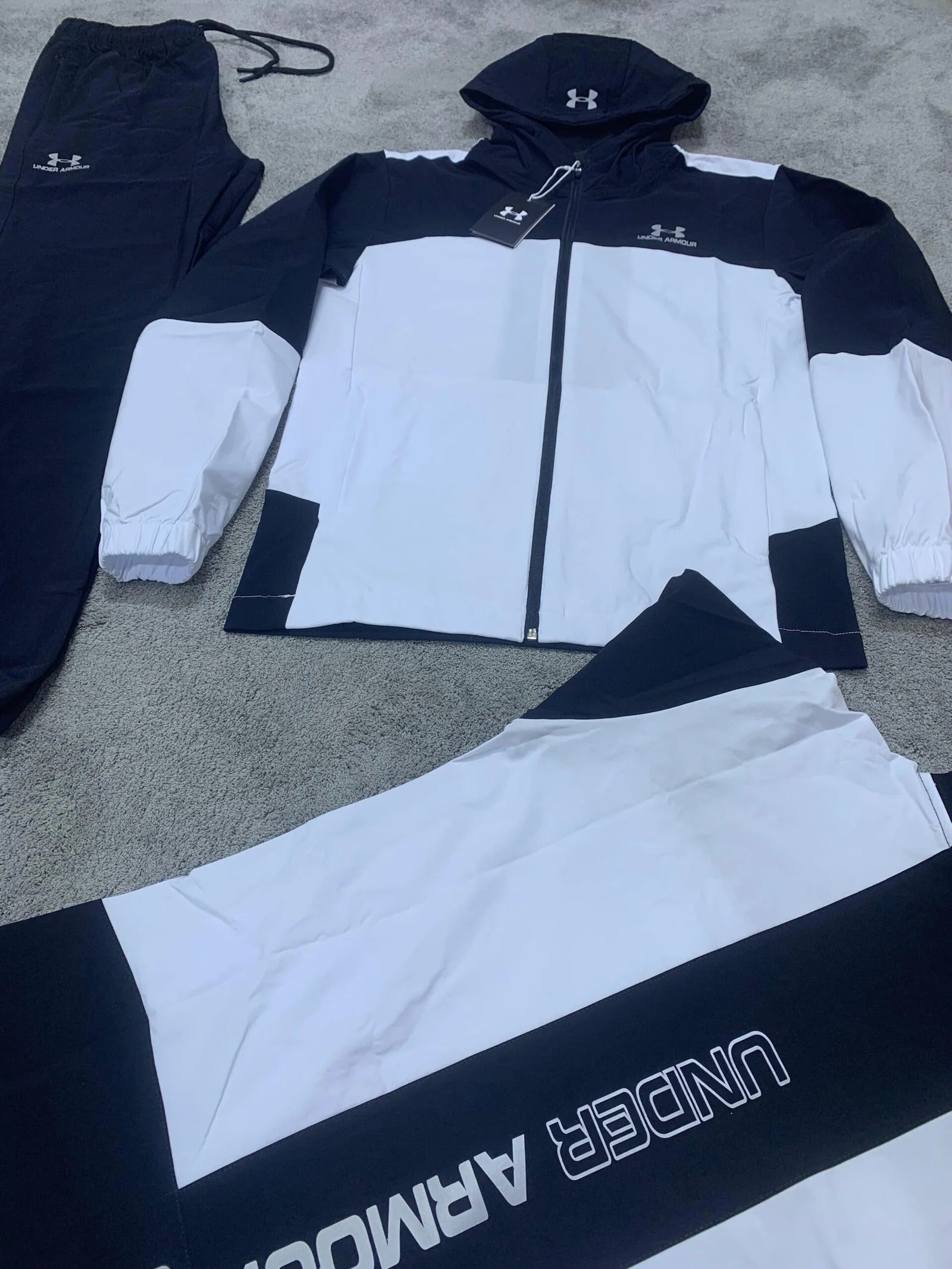 CHANDAL UNDER ARMOUR