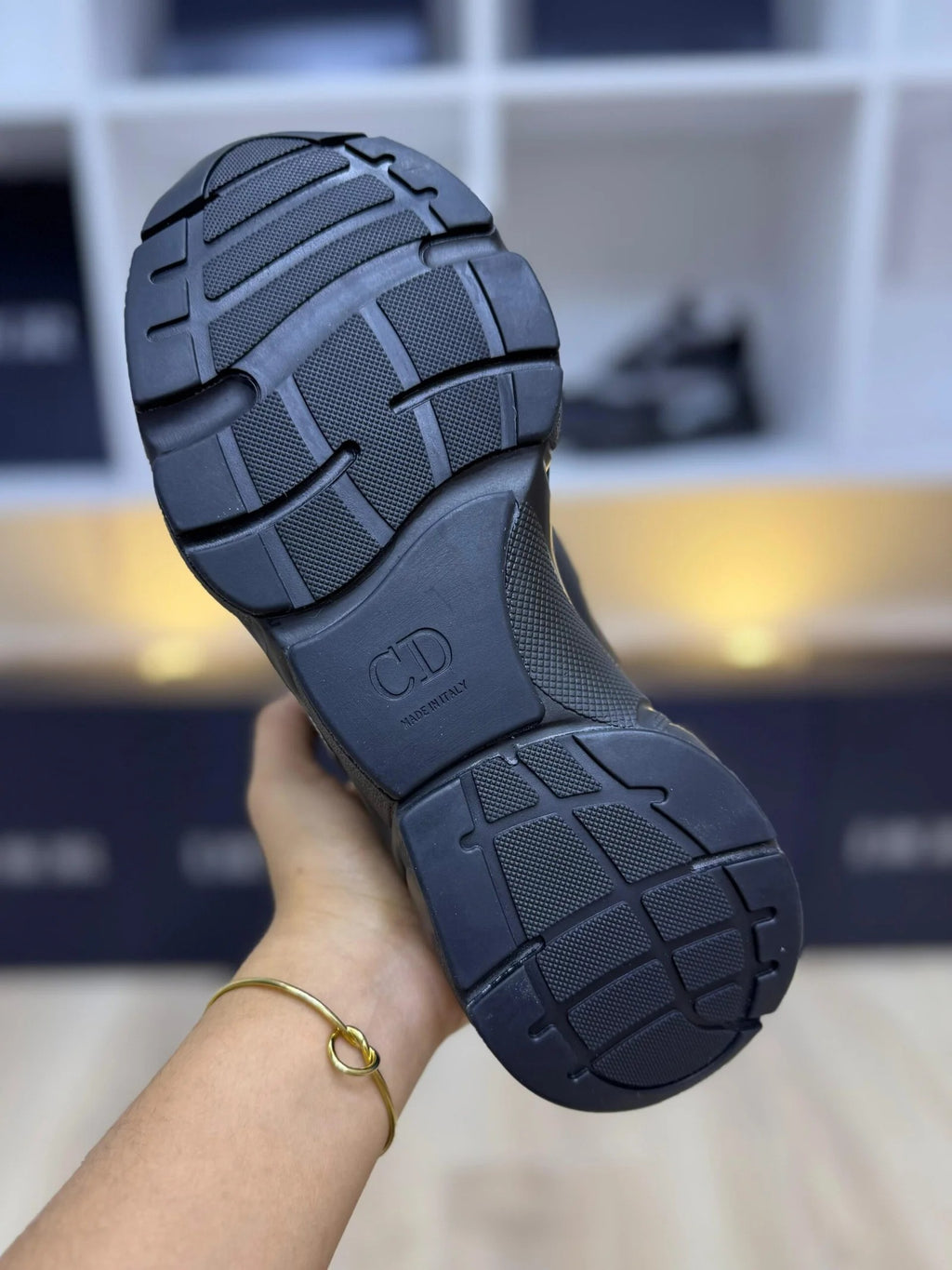 DIOR B22 NEGRAS