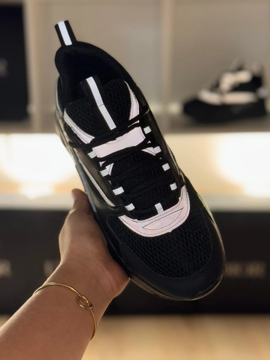 DIOR B22 NEGRAS