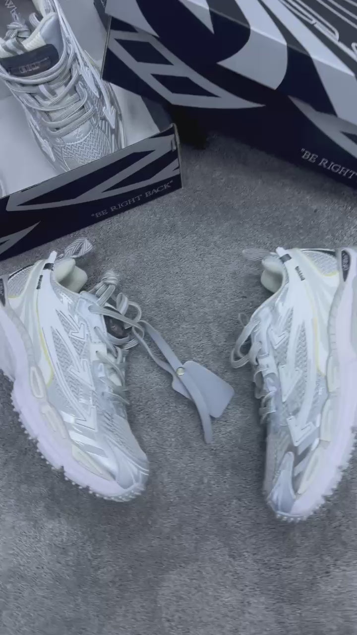OFF-WHITE Be Right